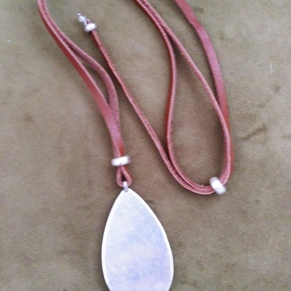 Lucky Brand Pendant on Leather Cord - Picture 2 of 5